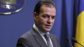 Comitetul pentru Situații de Urgență se izolează la domiciliu, la fel și Guvernul României